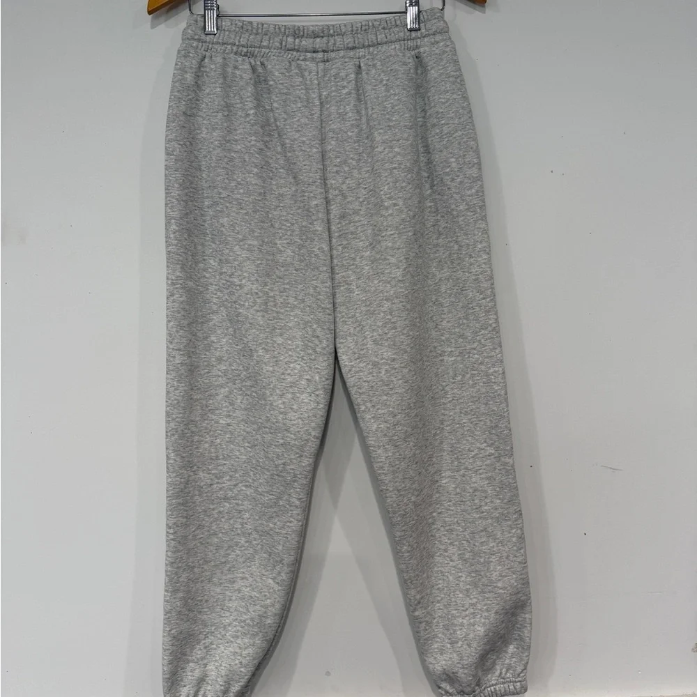 Fabletics Light Gray Heather Go-To Sweatpant - Picture 8 of 9